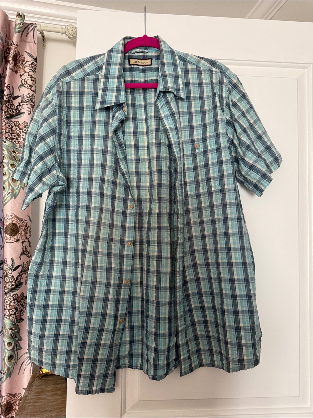 G.H. Bass & Co. Teal and Navy Plaid Short-Sleeve Button-Down Shirt